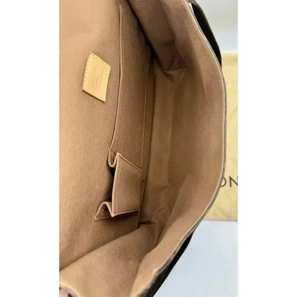 Louis Vuitton Brown Monogram Crossbody Bag - Picture 3 of 11